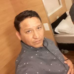 Meet your Posher, Carlos